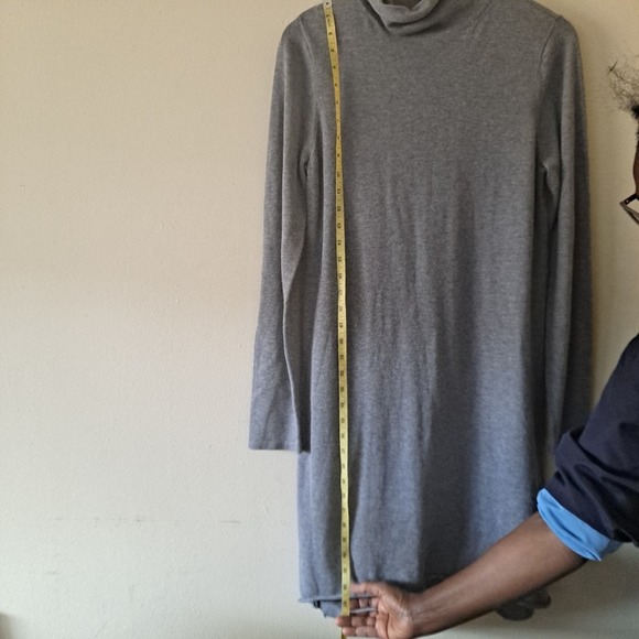 J. Jill Grey Long Sleeve Knit Turtle Neck Knee / Midi Length Sweater Dress - M - Picture 8 of 9